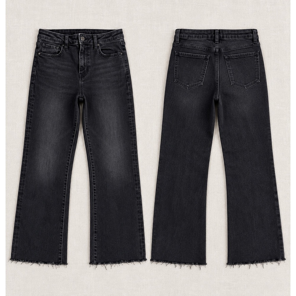 American Eagle High-Rise Kick Boot Crop Jeans Black Frayed Hem Size 8 Short